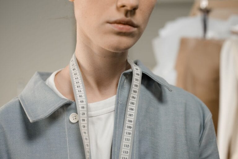 Rozmiarówka Moncler: jak dobrać rozmiar od 0 do 7 dla kobiet i mężczyzn?
